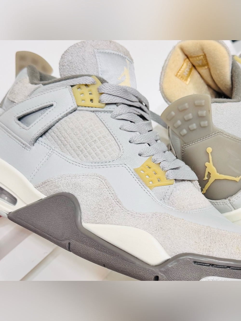 🔥 ABSOLUTE GRAIL ALERT – Jordan 4 SE Craft “Photon Dust” 🔥 Size 10.5